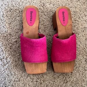 Bershka Magenta Sandals